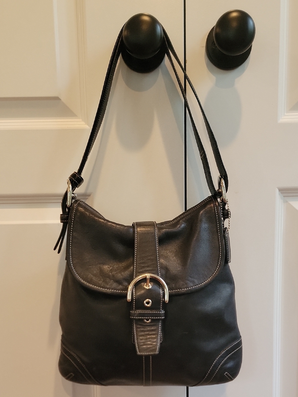 Coach Vintage Y2K Black Soho Leather Buckle Bag. Very Good Condition.